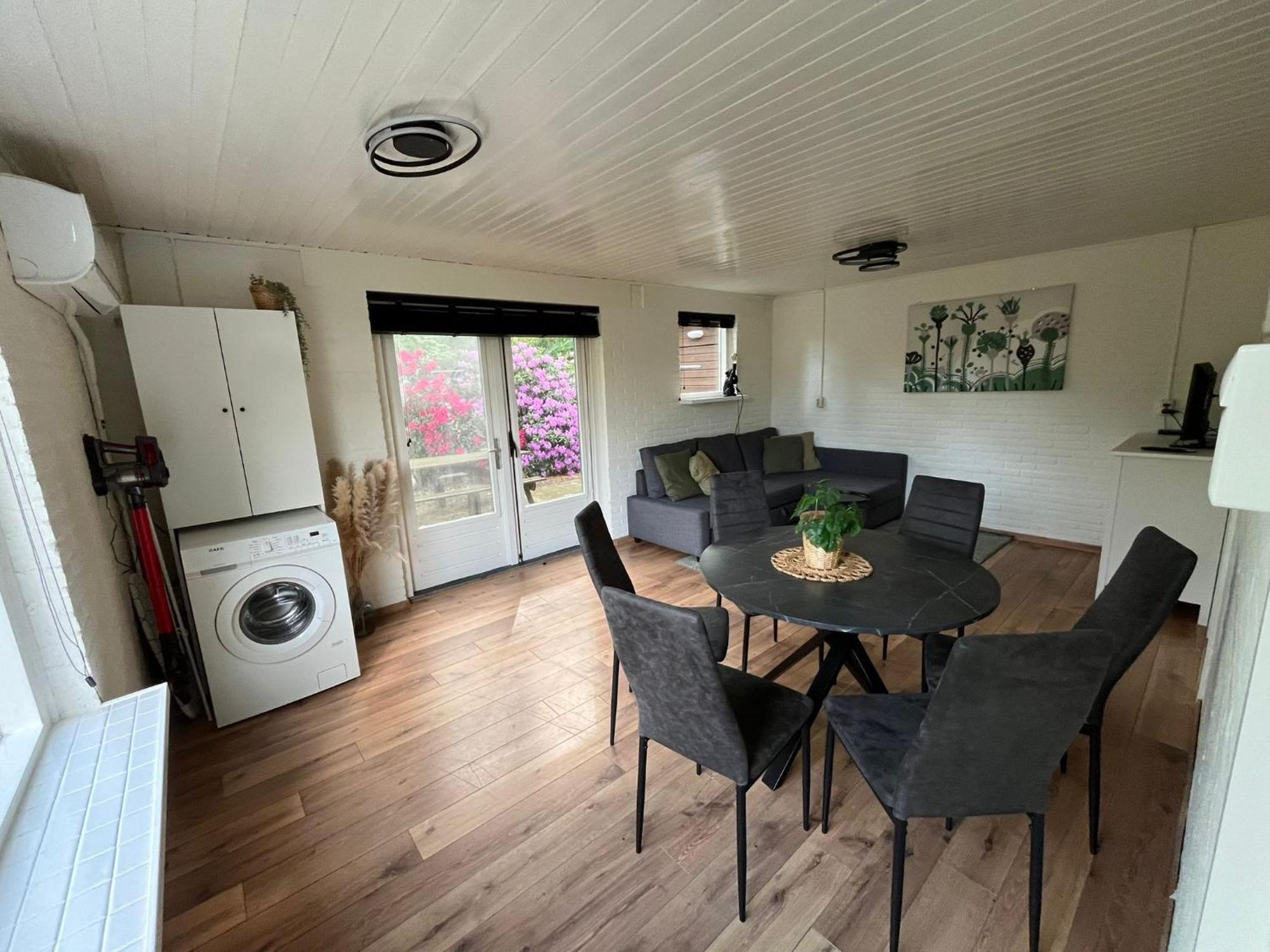 Forest Lodge Vip Luyksgestel 2-6 Personen, Veel Privacy! Luaran gambar